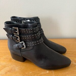 {Geox} NWT Women's D Peython Low C D Ankle Boots